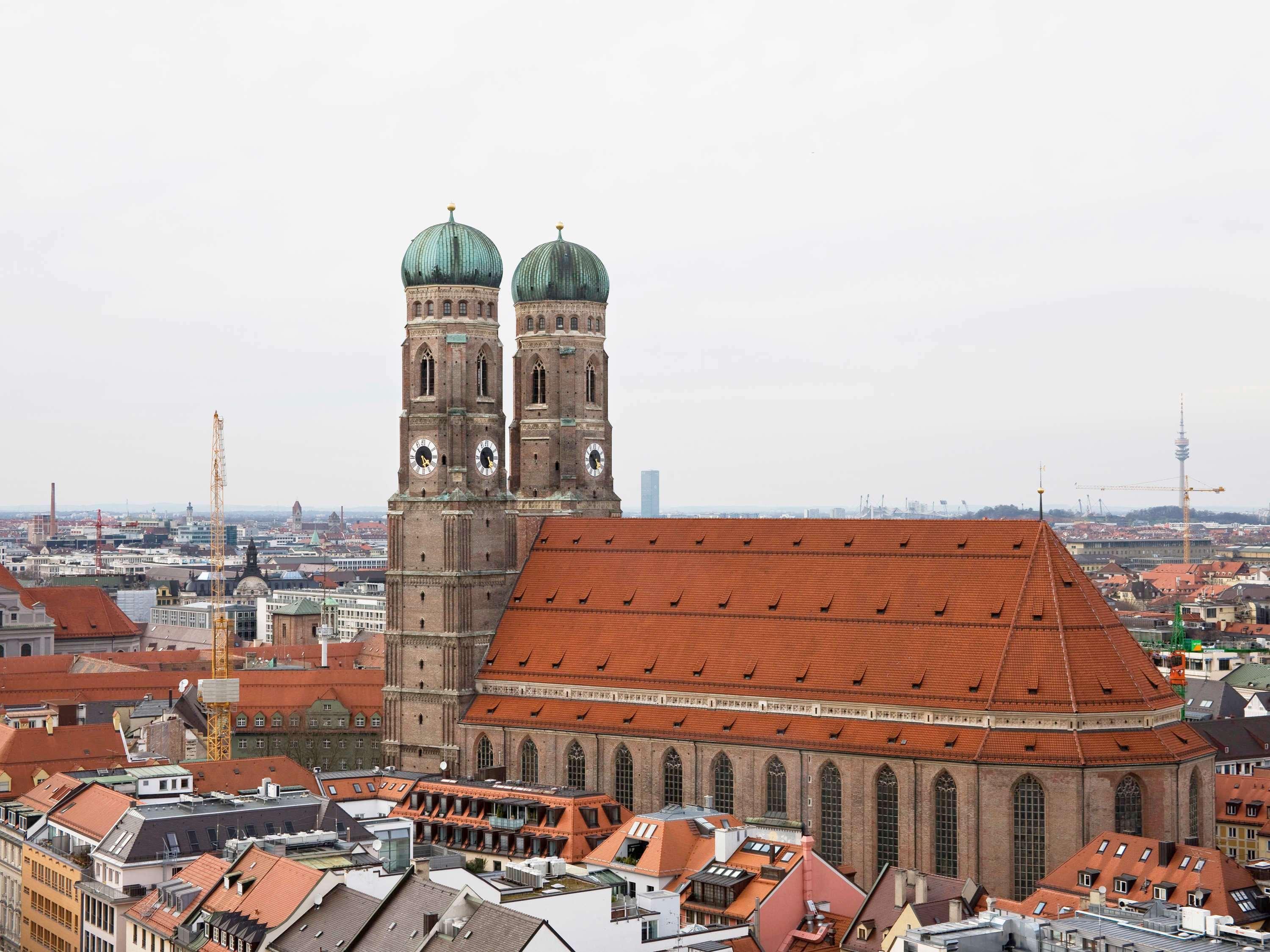 Ibis Muenchen City Sued Exterior photo